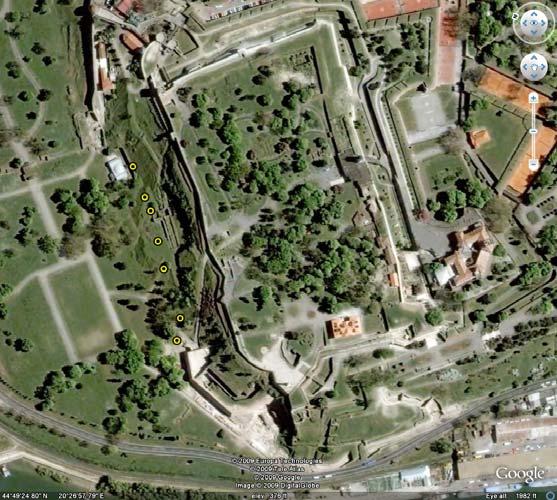 6 Слика 6. Приказ локације са позитивним одступањем На слици 7 приказано је 6 контролних тачака распоређених по горњим платформама Kалемегданске тврђаве.