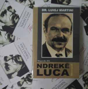 me Teatrin Migjeni, zhvilluan shoqërore ne fushën e kulturës e te ar t, i dhuroj ceremoninë e paraqitjes së librit, të Piktori Zef Muri, u nderua me tullin Portre n e Ar s t te