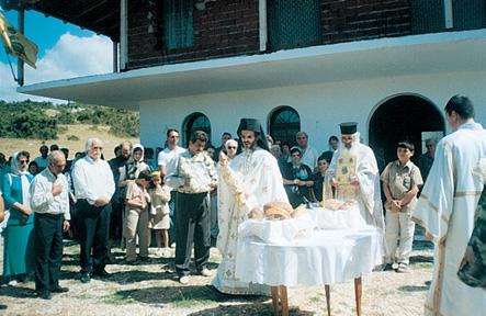 Τὴν Πανήγυρι ἐτίμησαν μὲ τὴν παρουσία τους καὶ οἱ Δήμαρχοι Αξιοῦ κ. Δημ. Ζακαλκᾶς καὶ Χαλάστρας κ. Γρηγ.