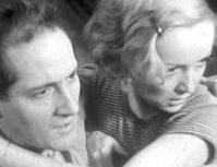 18/10/2010 Αταλάντη (1934) ΕΠΑΝΕΚΔΟΣΗ ΑΤΑΛΑΝΤΗ - L' ATALANTE Σκηνοθεσία: Jean Vigo Σενάριο: Jean Guinee, Albert Riera, Jean Vigo Ηθοποιοί: Michel Simon, Dita Parlo, Jean Dasté, Gilles Margaritis,