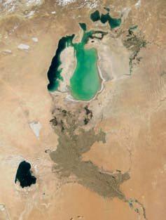 αποκατάσταση της λίμνης. 1975 2001 2004 2008 Τα λάθη του παρελθόντος... Το 1960 η Αράλη ήταν η τέταρτη μεγαλύτερη λίμνη στον κόσμο.