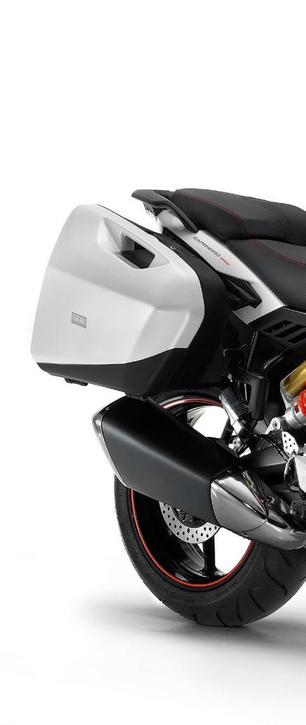 cover story EICMA 2012 aprilia CAPONORD 1200 Η επιστροφή του ονόματος στη γκάμα της Aprilia ήταν δεδομένη εδώ και καιρό, με τη διαφορά πως αυτή τη φορά δε χτίζεται γύρω από τον κινητήρα του superbike