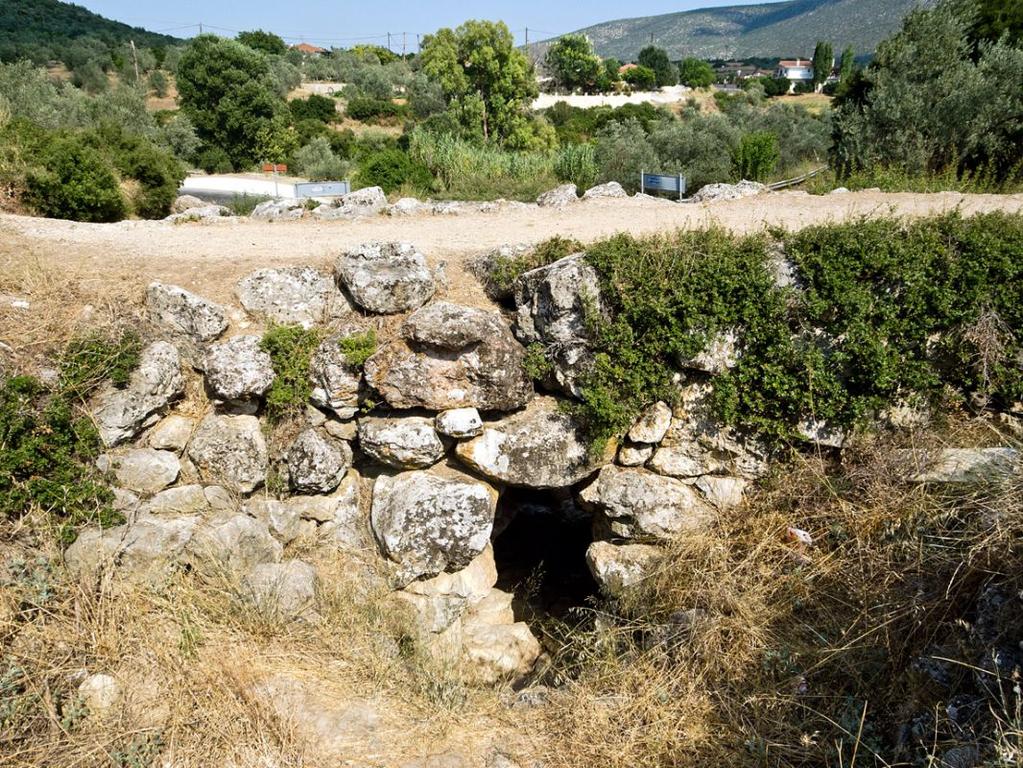 έχει η γέφυρα Ακάσι Καΐκυο στην Ιαπωνία, με ένα άνοιγμα μήκους 1.991 μέτρων.