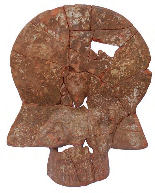 ΑΝΑΣΚΑΦΗ Η αρχαιολογία των Τεμπών 06 07 παράσταση ταυροθηρίας ως εμπροσθότυπο και αλόγου ως οπισθότυπο (εικ.