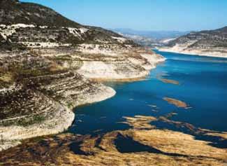 0 0 0 Υδατοφράκτης Κούρη Πιερίδης Εµµανουήλ, The curves of Kouris Υδατοφράκτης Κούρη Παρασκευά Χρίστος, Υδατοφράκτης Κούρη Το φράγµα