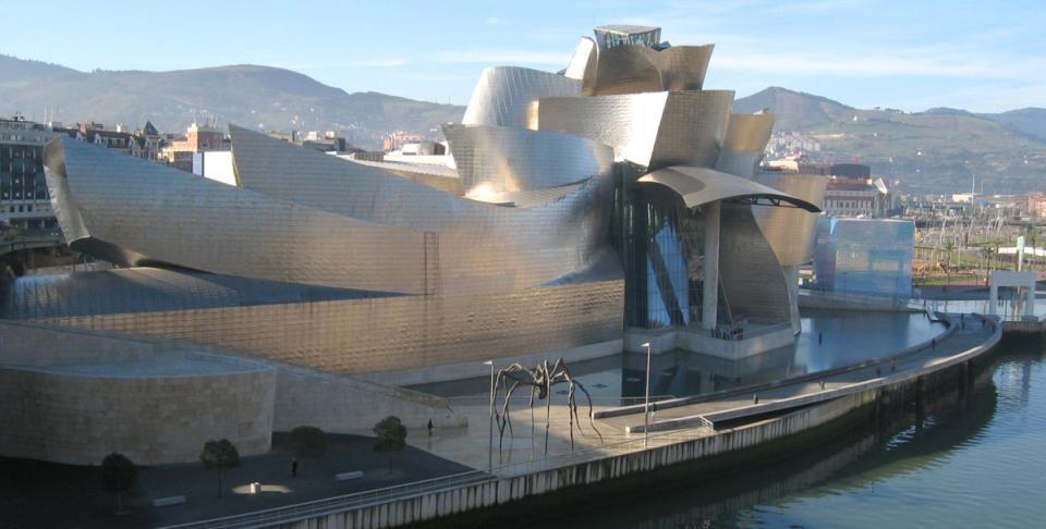 Guggenheim Museum Bilbao, Frank
