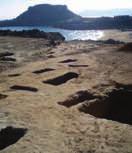 Ιδιαίτερα σημαντική είναι η ανασκαφή στο οικόπεδο Τσισιμοίρη (2000), όπου, εκτός από την αποκάλυψη δύο πρώιμων γεωμετρικών ταφών με πλούσια κτερίσματα, διαπιστώθηκε ότι η περιοχή είχε κατοικηθεί για