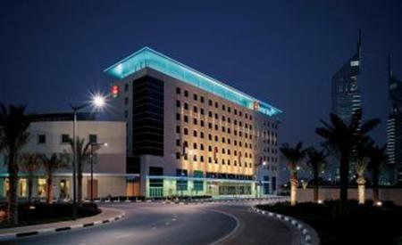 Ibis World Trade Centre Dubai 3 * Το ξενοδοχείο Ibis World Τrade Centre βρίσκεται στη μπροστινή