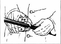 INTTION GUIDE - ΟΔΗΓΙΕΣ ΕΓΚΤΣΤΣΗΣ PP- ut the pipe vertically to its axis. Κόψτε το σωλήνα κάθετα στον άξονά του.