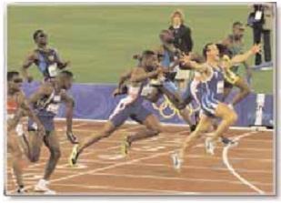 Στους Ολυμπιακούς αγώνες του 2000 στο Σίδνεύ o Κώστας Κεντέρης ήταν ταχύτερος από τον δεύτερο στην κούρσα, διότι διήνυσε τα 200 m σε 20,09 s, ενώ ο δεύτερος σε 20,14 s.