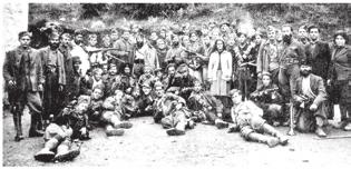 ΓΚΛΗ ΜΑ ΤΑ ΔΗ Ω ΣΕΙΣ 1941-1944 Ε ΓΚΛΗ ΜΑ ΤΑ ΔΗ Ω ΣΕΙΣ 19 α θώ ων πο λι τών που σφα γιά σθη καν, με τη μορ φή α ντι ποί νων α πό τις δυ νά μεις κα το χής.
