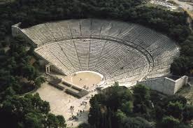 + Στόχος του προγράμματος Το πρόγραμμα επιμόρφωσης Ποίηση και Θέατρο στην Αρχαία Ελλάδα είναι το πρώτο σε πανελλήνια κλίμακα πρόγραμμα διά βίου εκπαίδευσης που επιχειρεί ένα άνοιγμα τόσο