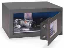 Display illuminated Flash memory Safe 35 E 35 L Body 2 - Door 5 mm Motorized  Εσωτερική επένδυση / Inside carpet Συμπεριλαμβάνει εσωτερικές μπαταρίες ναι / Yes ναι / Yes Internal batteries