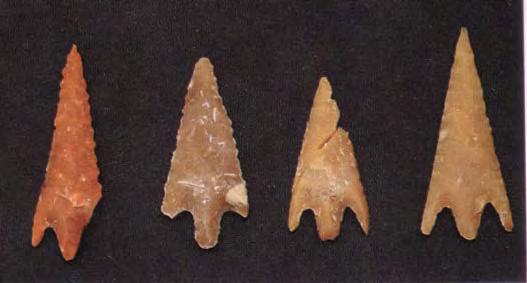 Νεολιθικά εργαλεία από το σπήλαιο της Δράκαινας στον Πόρο: Λεπίδες και μαχαίρια με