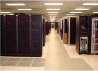شکل 9 1 رایانه کوچک 3 5 1 رایانههای بزرگ :)Mainframe( این نوع از رایانهها برای کارهای علمی تجاری و محاسباتی بسیار پیچیده و سنگین طراحی شده اند و در مؤسساتی به