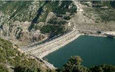 - ΥΗΣ Λάδωνα: 70 MW - Λοιποί Μικροί ΥΗΣ: 1,3 MW Σύνολο: 3,061 MW Μερικές εικόνες από τους υδροηλεκτρικούς σταθμούς από Συγκρότημα Αλιάκμονα :