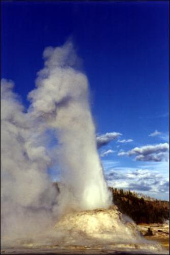 Βασικές Έννοιες: (2/2) Εικόνα 1: Sokkur Geyser,