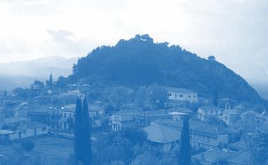 στη γραφική ΤΣΑΓΚΑΡΑ Α και από εκεί για ΜΗΛΙΕΣ στάση στο όμορφο κεφαλοχώρι και πατρίδα του Ανθιμου Γαζή και στη συνέχεια για ΒΥΖΙΤΖΑ χωριό γνωστό για τη χαρακτηριστική πηλιορειτική αρχιτεκτονική του