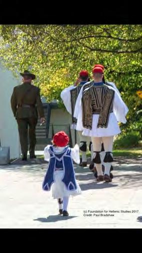 Από τότε έχει αλλάξει αρκετούς τίτλους: Φρουρά Σημαίας, Φρουρά Μνημείου Άγνωστου Στρατιώτη, Βασιλική Φρουρά και Προεδρική Φρουρά, τίτλος που χρησιμοποιείται από το 1974 μετά την πτώση της Χούντας.