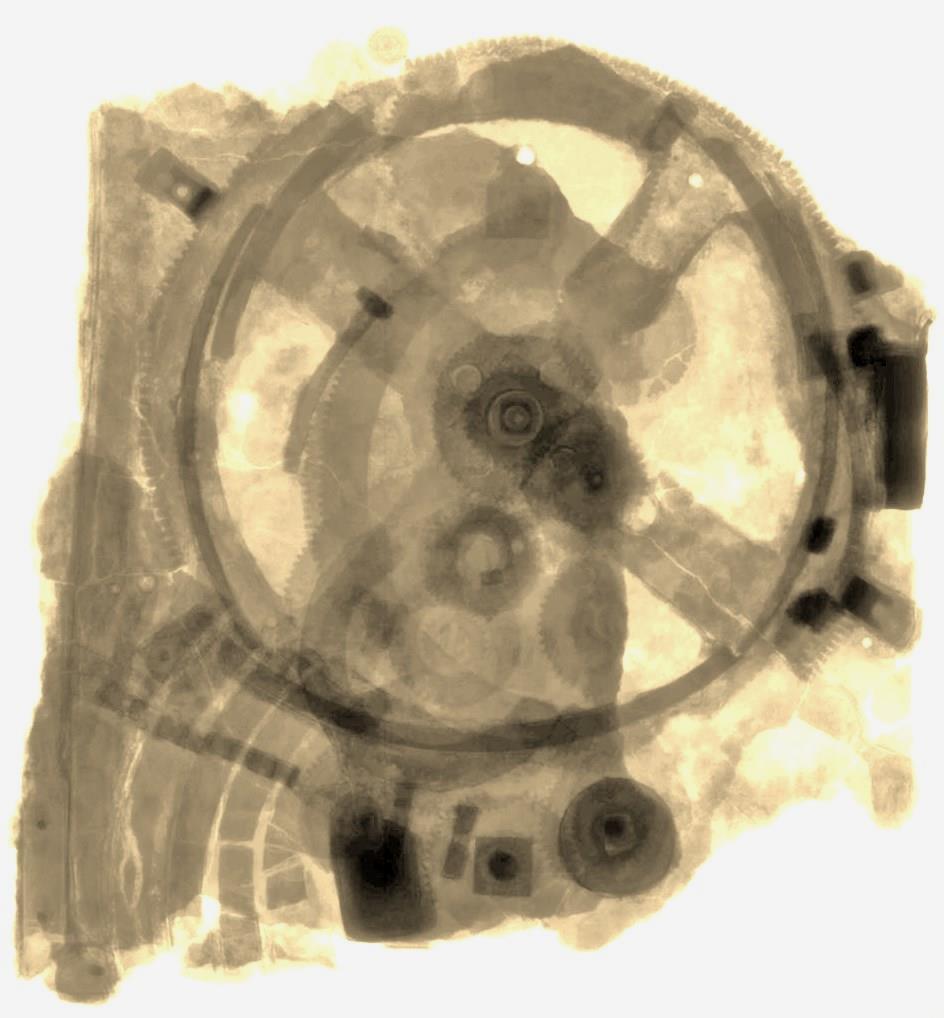 Today the Antikythera Mechanism has a high educational value and we use it to attract new and especially young students.