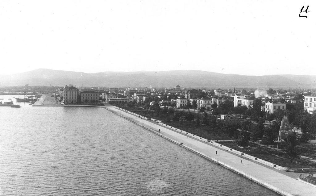 Βόλου. Κατά τον Ελληνοτουρκικό πόλεμο του 1897, ο Βόλος έπεσε ξανά στα χέρια των Τούρκων.