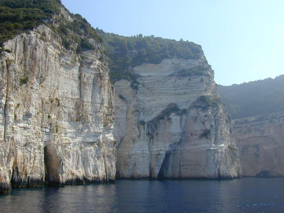 ΠΛΗΜΜΥΡΕΣ & ΑΝΤΙΠΛΗΜΜΥΡΙΚΑ ΕΡΓΑ Αντιπλημμυρικά έργα Μέρος Δ Συστήματα Εκτροπής Σχολή Πολιτικών Μηχανικών - Τ.Υ.Π.&Π.