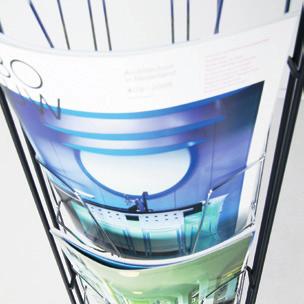 Bietet Raum für 10 x A4, kann an der Wand befestigt oder auf den Fußboden