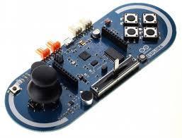 ArduinoEsplora Περιέχει ενσωματωμένους αισθητήρες για ήχο, φως, θερμοκρασία κι επιτάχυνση με εμφάνιση που