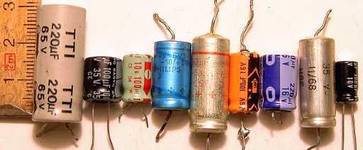 - elektrolitski kondenzatori: kako elektrolit pome u elektrodite se koristi rastvor od boraks, fosfati ili karbonati.