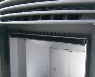 Bracero rectangular en fundicion que mejora la combustión y tiene mas duracion en el tiempo. Μαγκάλι ορθογώνια χυτοσίδηρο: βελτιώνει την καύση, διαρκεί.