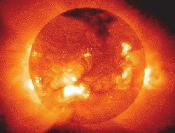 ΧΗΜΕΙΑ Γ ΛΥΚΕΙΟΥ ΤΕΥΧΟΣ Γ1 Χημεία και τέρατα: «Η ανακάλυψη του He έγινε πρώτα στον ήλιο και μετά στη Γη» Το φάσμα της ακτινοβολίας που εκπέμπεται από κάποια ουσία κάτω από διέγερση π.χ.
