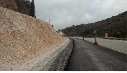 τετραγωνικά μέτρα. Ανάλογα με το είδος των χωματισμών γίνονται και τα απαιτούμενα τεχνικά, πρανή και τάφροι.