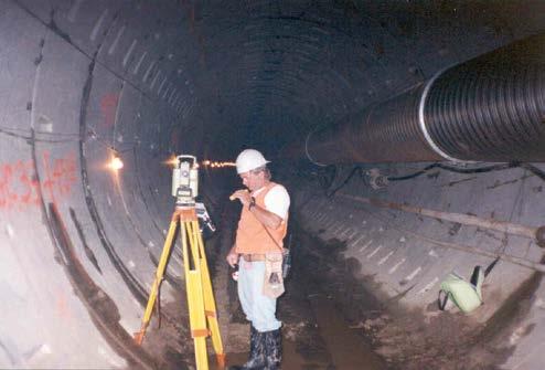 Hệ Thống Thoát Nước Hệ thống thoát nước nữa riêng: Ở những điểm giao nhau giữa hai mạng lưới riêng là các giếng tràn-tách nước mưa.