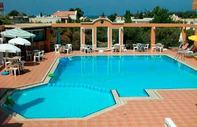 Τα δωμάτια στο Akali Hotel έχουν κλασική διακόσμηση, παράθυρα με ηχομόνωση και