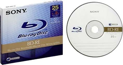 Ühepoolne ühekihiline DVD mahutab 4,7 GB (gigabaiti) digitaalset informatsiooni, mis on piisav täispikkusega mängufilmi jaoks. Kahepoolse kahekihilise DVD maht on 18,8 GB.