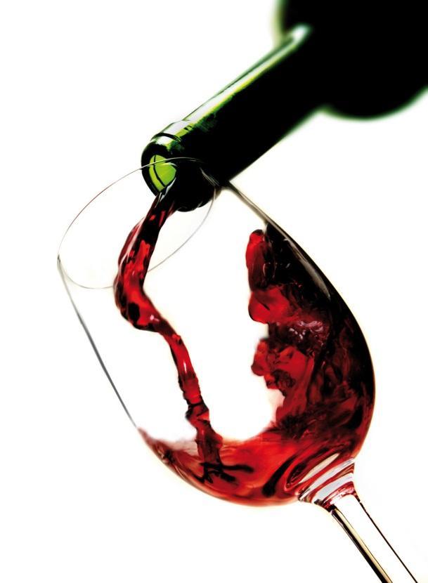 Κόκκινο Κρασί Το κόκκινο κρασί όταν καταναλώνεται με μέτρο (1-2 ποτηράκια την ημέρα) έχει αποδεδειγμένα ευεργετική δράση στο καρδιαγγειακό