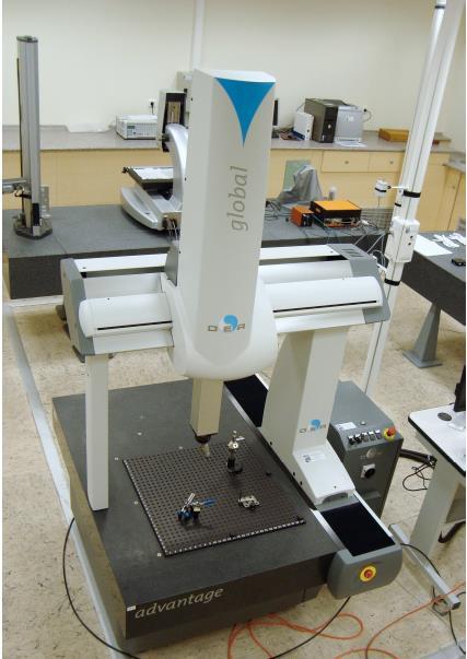 (300x200)mm (X-Y), 150mm (Z) TESA-Hite 600 (0-600)mm measuring range, 0.020mm accuracy 1.