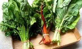 Τα λαχανικά είναι πλούσια σε αντιοξειδωτικά φλαβονοειδή που αποκαταθιστούν την κυτταρική υγεία.