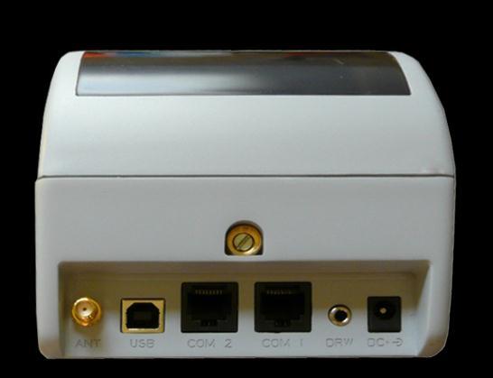 KONEKTORI ME P1000 - Konektor za antenu za ugrađeni GPRS modem, USB konektor (opciono), serijski konektor i za računar (COM2) i eksterni displej (COM1), konektor za ladicu za novac i konektor za