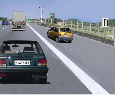 ΕΚΤΙΜΗΣΗ ΕΠΙΚΙΝΔΥΝΟΤΗΤΑΣ Σενάριο 1: Καθώς κινείστε σε αυτοκινητόδρομο, βρίσκεστε πίσω από ένα φορτηγό. Υποθέστε ότι οδηγείτε το όχημα που σημειώνεται στην εικόνα με αρ. κυκλ. ΚΑΖ 3182.