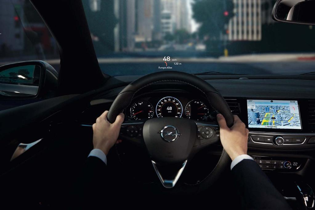 Οι τεχνολογίες υποβοήθησης οδηγού από την Opel χρησιμοποιούν εξελιγμένα ραντάρ, κάμερες και αισθητήρες, για να σαρώνουν το δρόμο στο πίσω, πλαϊνό και μπροστινό μέρος του αυτοκινήτου.