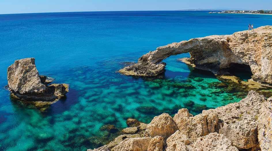 Μια πόλη περιτριγυρισμένη από Βενετσιάνικα Τείχη, με την «εντός των τειχών» παλιά πόλη.
