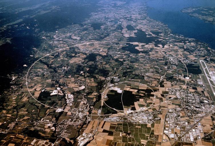 ΚΕΦΑΛΑΙΟ 1. ΤΟ ΠΕΙΡΑΜΑ ATLAS ΣΤΟ CERN 5 τον οποίο διατρέχουν τα πρωτόνια έχει περιφέρεια 27 km. Σχήμα 1.2.I: Αεροφωτογραφία του CERN και του LHC.