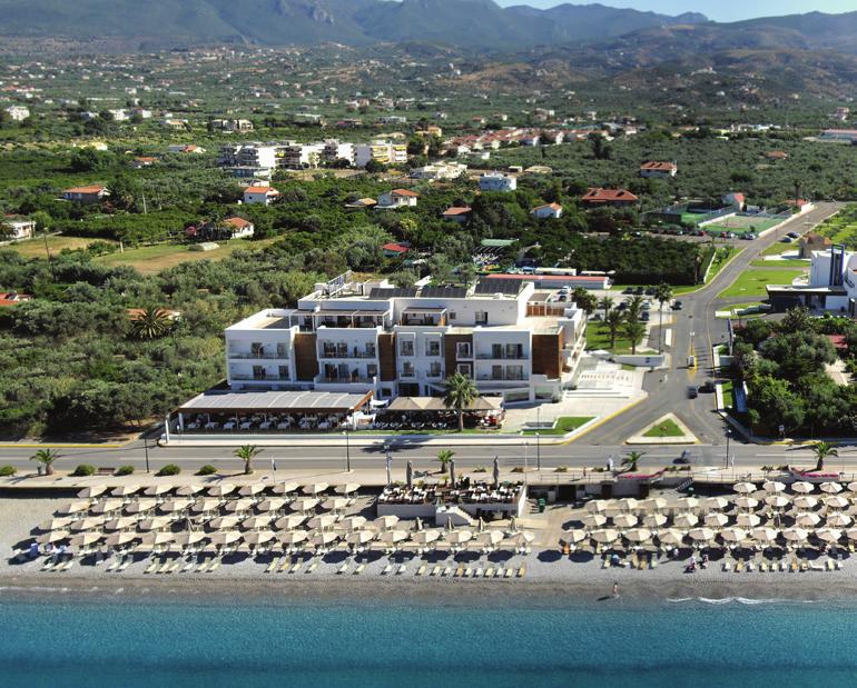 Φροντίστε έγκαιρα - και έξυπνα - τις φετινές καλοκαιρινές, οικογενειακές διακοπές σας, στο νέο Smart All Inclusive Family Summer Club στην πανέμορφη παραλία της Καλαμάτας, απολαμβάνοντας μοναδικές