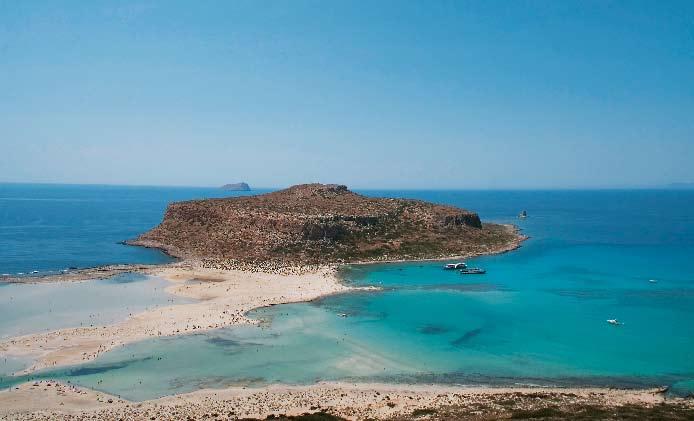 Μπάλος Balos There are two ways to enjoy the exotic beauty of Balos: Either take the boat from the port of Kissamos or drive through the very rugged dirt road as far as it goes, then continue on foot.