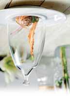 00031 ποτήρι παρουσίασης «Martini», 1,48 lt 27,2 cm συσκ.: 1 18,33 91.00030 ποτήρι παρουσίασης «Margarita», 2,05 lt 26 cm συσκ.: 1 19,98 91.