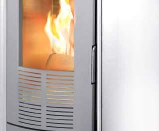 L air qui vient de l extérieur est destiné, en plus qu à la combustion, au nettoyage de la vitre. Die von Außen kommende Luft wird sowohl zur Verbrennung, als auch zur Reinigung der Scheibe benutzt.