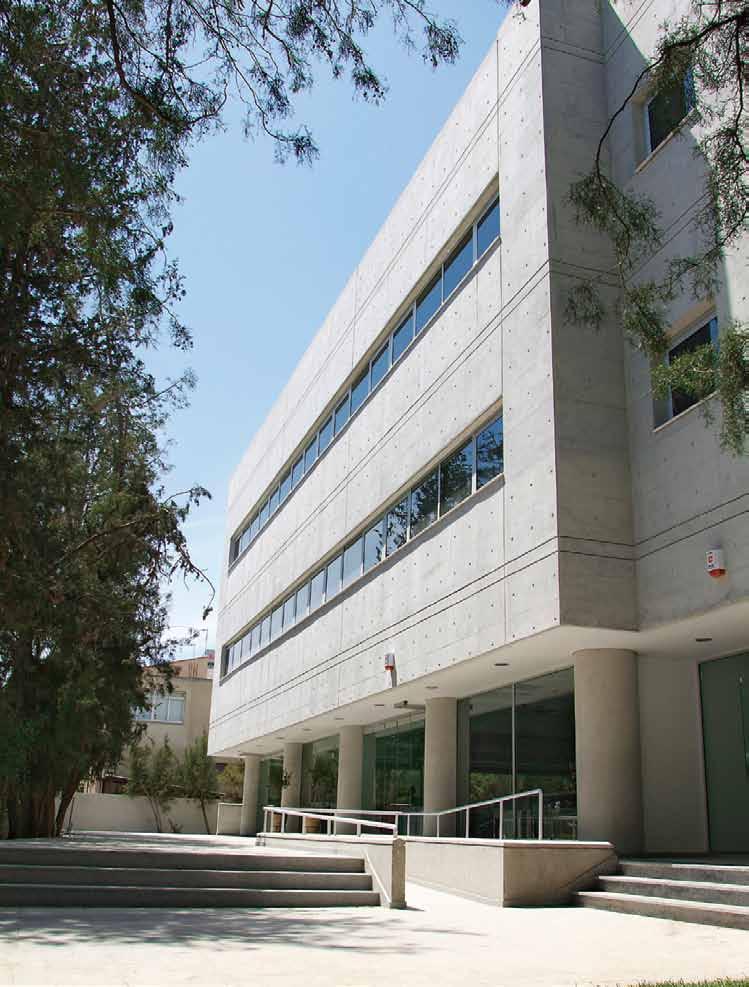 Πανεπιστήμιο Frederick Το Πανεπιστήμιο Frederick άρχισε τη λειτουργία του από το Σεπτέμβριο του 2007, ως ιδιωτικό πανεπιστήμιο, μετά από απόφαση του Υπουργικού Συμβουλίου της Κυπριακής Δημοκρατίας