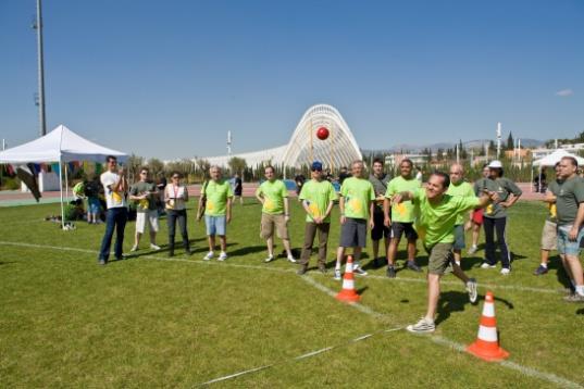 Μια σπουδαία εταιρεία είναι πηγή έμπνευσης ξανά και ξανά, επειδή στηρίζει τους ανθρώπους τους να αφοσιώνονται στην επιτυχία τους ξανά και ξανά.