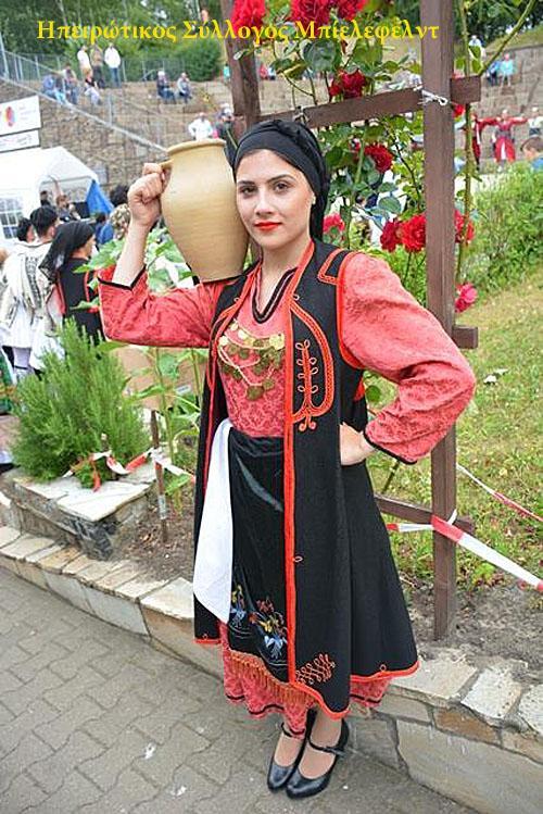 Διεθνές φεστιβάλ χορού στο Πολιτιστικό Κέντρο της Ελληνικής Κοινότητας Agora της πόλης Castrop-Rauxel της Γερμανίας, Σάββατο 24.06.